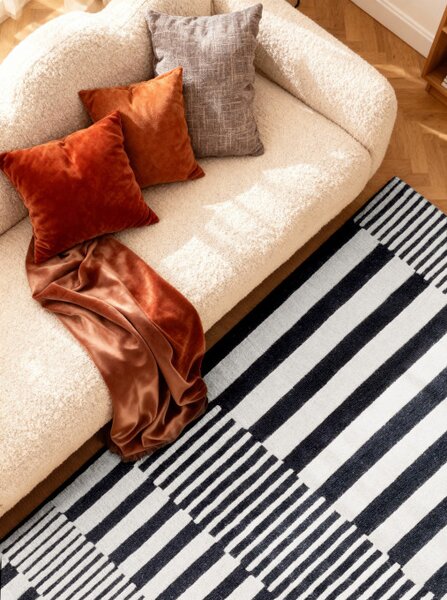 Koberec Elle Decoration Stryve Pulse čierny / biely