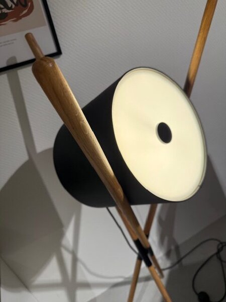 SHIFT lampa
