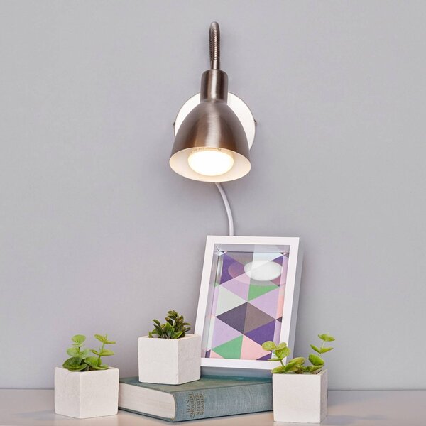 Lindby Nástenné svietidlo Amrei, farba niklu, 42 cm, zástrčka, stmievateľné, Hliník / sivá / zinok, Obývacia izba / jedáleň, kov, Moderný, Nástenné svietidlo