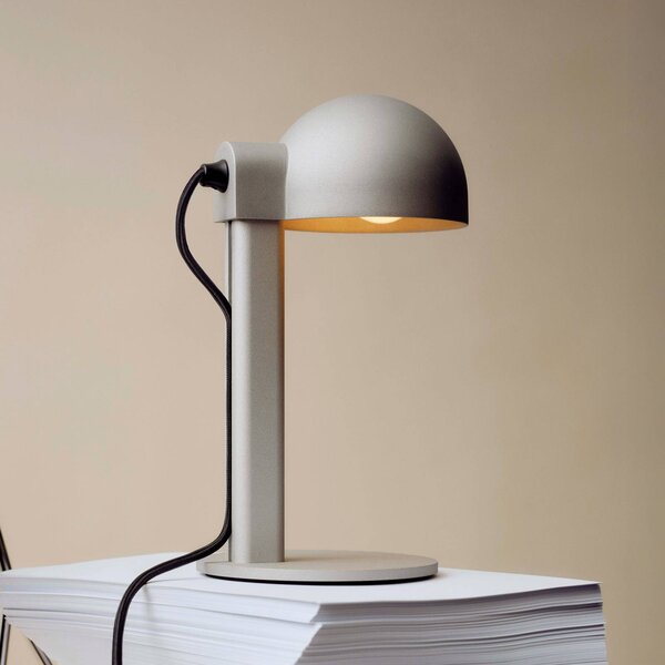 HAY Stolová lampa Posto, strieborná/sivá, výška 28 cm, E14, hliník, Hliník / sivá / zinok, Obývacia izba / jedáleň, Hliník, Dizajn, Stojacie svietidlo