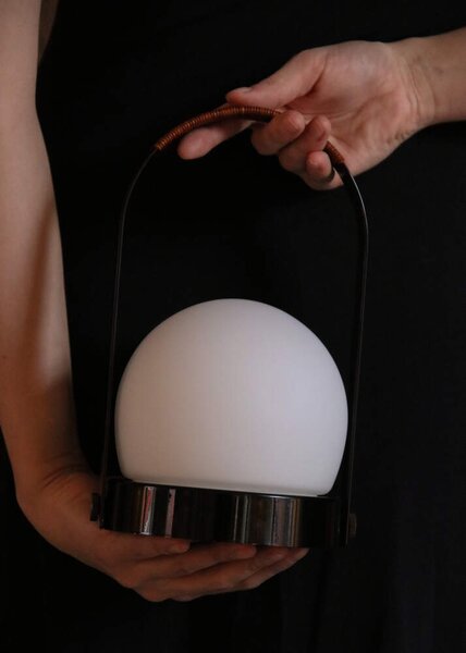Audo Copenhagen Prenosná lampa Carrie Leather Handle, black 71052