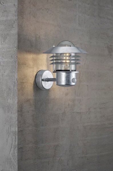 Nordlux - Vonkajšie nástenné svietidlo s pohybovým senzorom VEJERS 1xE27/60W/230V IP54 strieborné