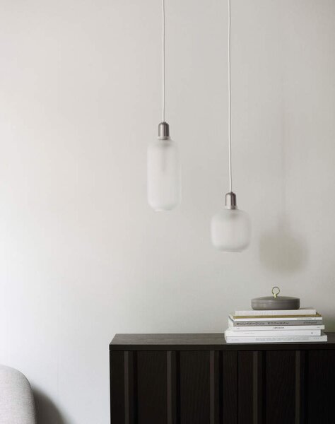 Normann Copenhagen Závesná lampa Amp Small, white/matt 605740
