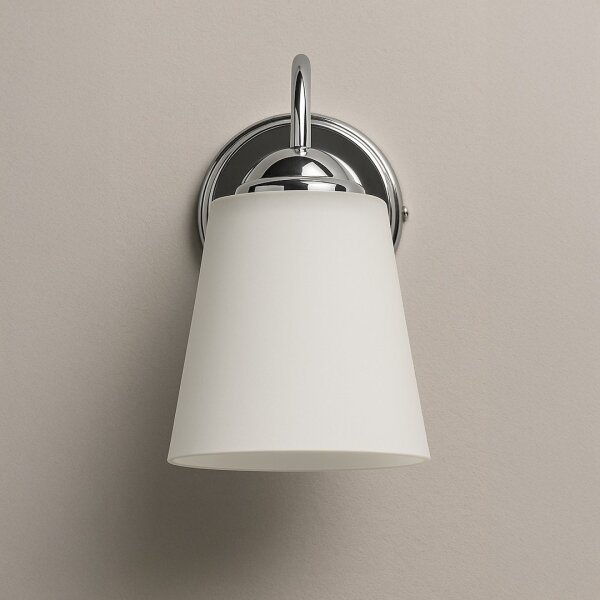 Nástenná lampa PAFOS 1xE27/15W/230V lesklý chróm