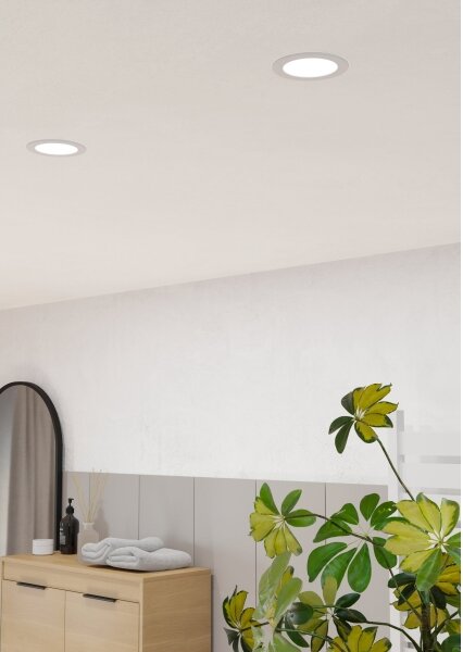 Eglo 901417- LED Kúpeľňové podhľadové svietidlo FUEVA LED/6,3W/230V pr. 11,9 cm IP44 biela