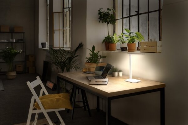 Osram - LED stmievateľná stolná lampa OFFICE LINE LED/7W/230V biela