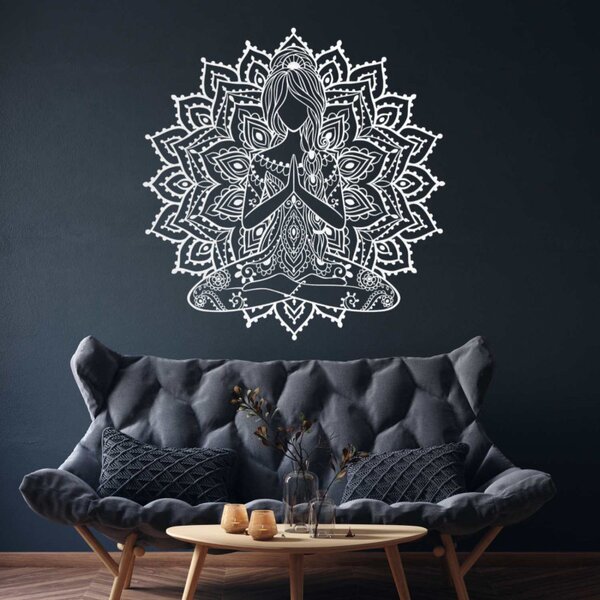 Drevená mandala joga žena – 3D obraz na stenu do obývačky | SENTOP PR0511