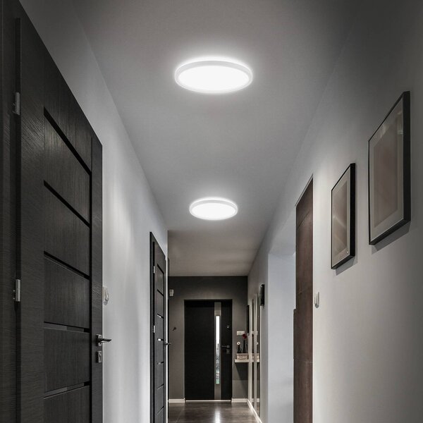 Stropné LED svetlo do kúpeľne Slim Drip, biele, Ø 29 cm, IP44, Kúpeľňa, Plast, Závesné svietidlo