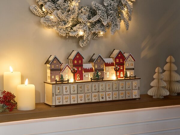 Vianočná LED dekorácia svetlohnedý drevený adventný kalendár na baterky domčeky vianočná krajinka