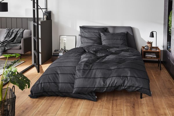 LICENCOVANÁ POSTEĽNÁ BIELIZEŇ satén antracitová 135/200 cm Bugatti - Online Only bytové doplnky, Online Only