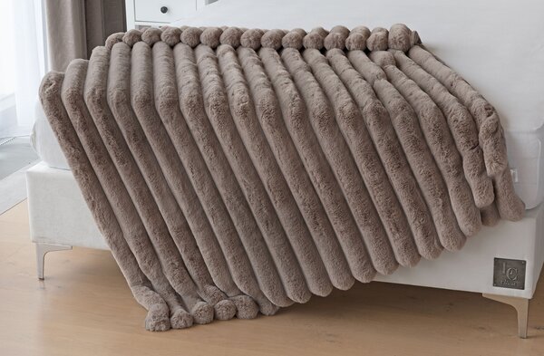 Deka Fluffy hnědá Jednobarevná deka 130/180
