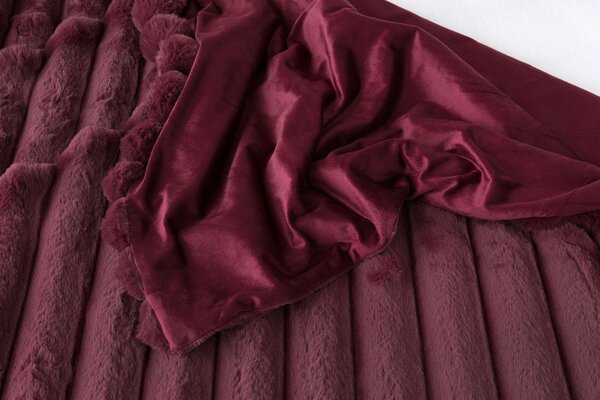 Deka Fluffy vínová Jednobarevná deka 130/180