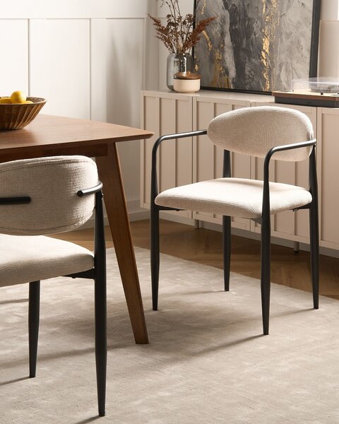 Sada 2 jedálenských stoličiek svetlobéžová polyesterové čalúnenie kovový rám štýl mid-century modern
