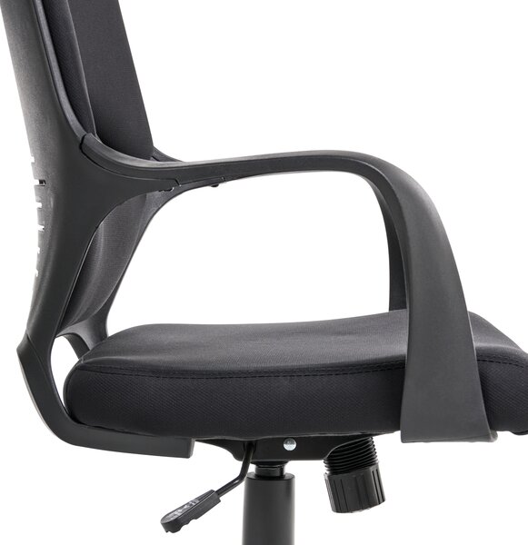 Kancelárske kreslo čierne čalúnenie čierna výškovo nastaviteľná podnož s kolieskami otočná stolička do kancelárie