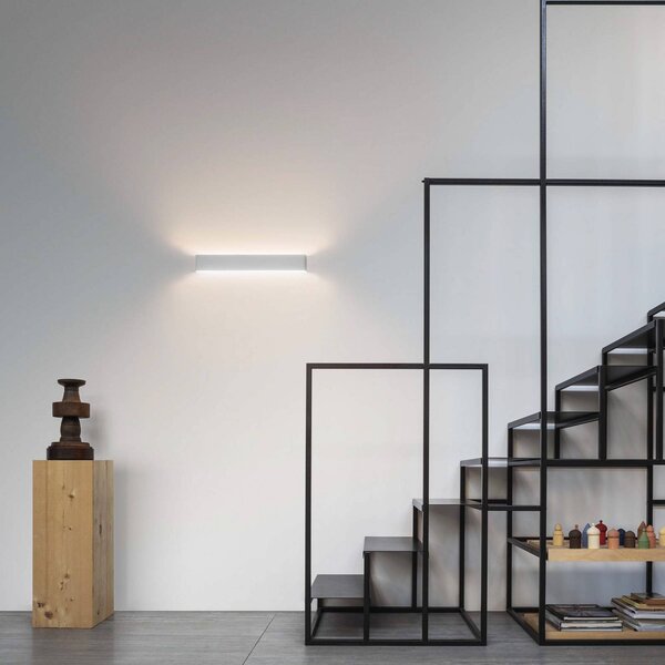 Nástenné svetlo IDEAL LUX Delta, biela, šírka 30 cm, 4 000 K, Biela / opálová, Obývacia izba / jedáleň, Hliník, Moderný, Nástenné svietidlo