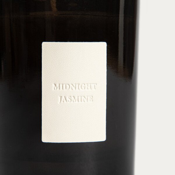 Sviečka URBAN LEATHER Midnight Jasmine 781353