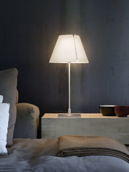 Stolové Lampa Luceplan, Zelená, Obývacia izba, Hliník