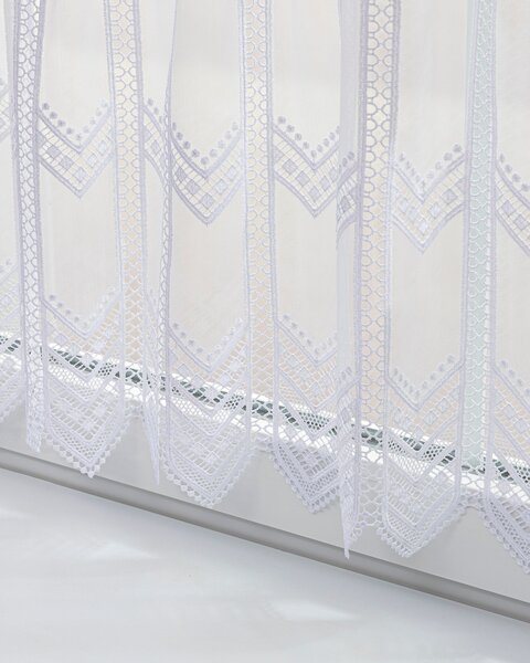 Vitrážková záclonka s gipiúrou Chevron výška 60 cm na metre