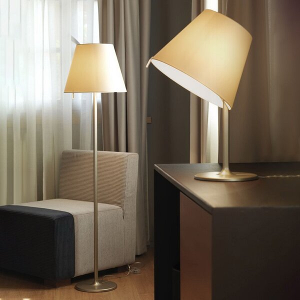Stolové Lampa Artemide, Melampo, Béžová, Obývacia izba, Tkanina / Textil, Dizajnový