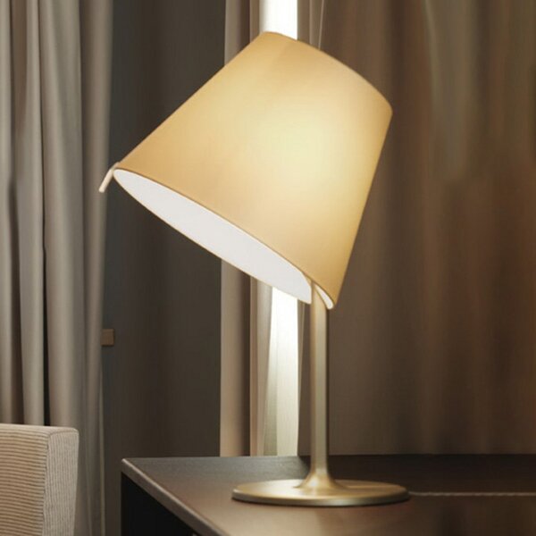 Stolové Lampa Artemide, Melampo, Béžová, Obývacia izba, Tkanina / Textil, Dizajnový