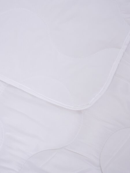 Súprava prešívanej prikrývky a vankúša z dutého vlákna Classic - 140 x 200 cm / 70 x 90 cm
