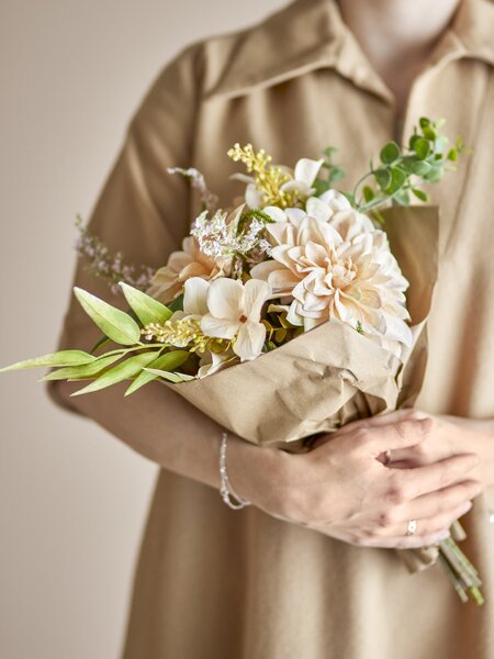 Umelá kytica Glow Bouquet