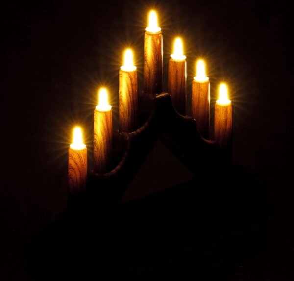 Retlux - LED Vianočný svietnik 7xLED/2xAA teplá biela