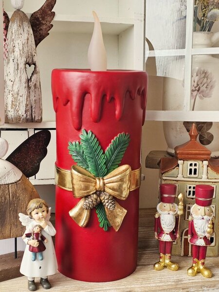 Červená vianočná sviečka so zlatou mašľou Led Candle - 17*18*44 cm / 3*AA - Clayre & Eef
