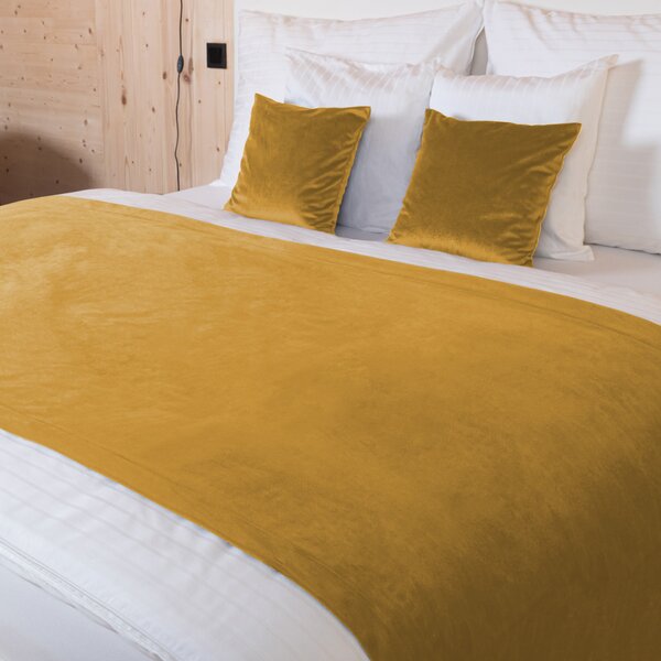 Biante Zamatový prehoz/behúň na posteľ Velvet Prémium SVP-047 Horčicový 50x140 cm