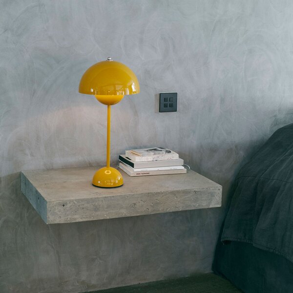 Stolové Lampa &Tradition, Flowerpot VP3, Žltá, Obývacia izba, Kov, Dizajnový