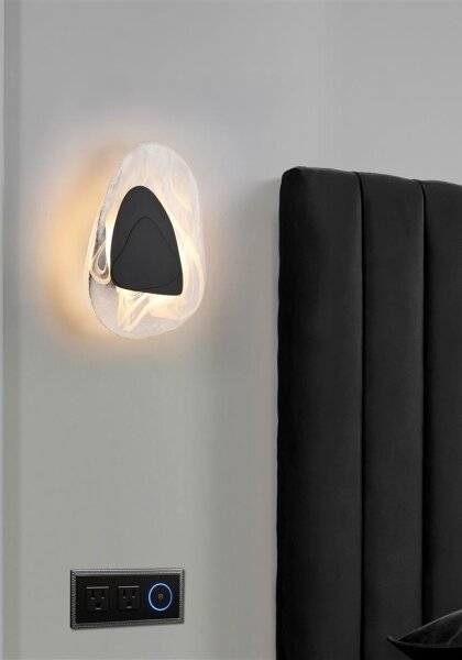 Searchlight 32983BK - LED nástenné svietidlo DESTINY LED/8W/230V čierne