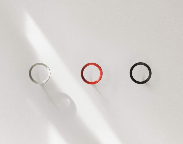 Normann Copenhagen Vešiak Loop Medium, warm grey