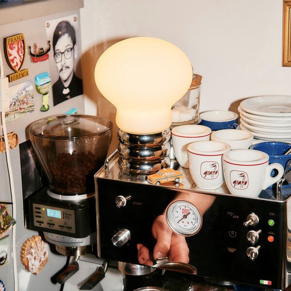 Stolové Lampa Ingo Maurer, B.Bulb, stmievateľné, Metalická, Obývacia izba, Kov, Dizajnový