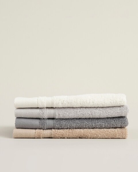 Uterák Essence 70x140 cm warm beige