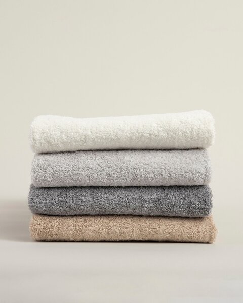 Uterák Essence 30x50 cm warm beige