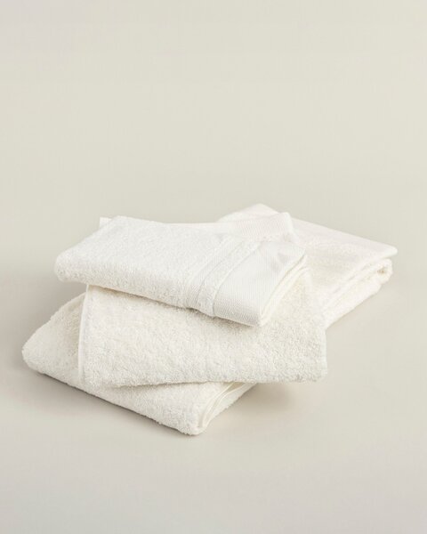 Uterák Essence 50x90 cm pure white