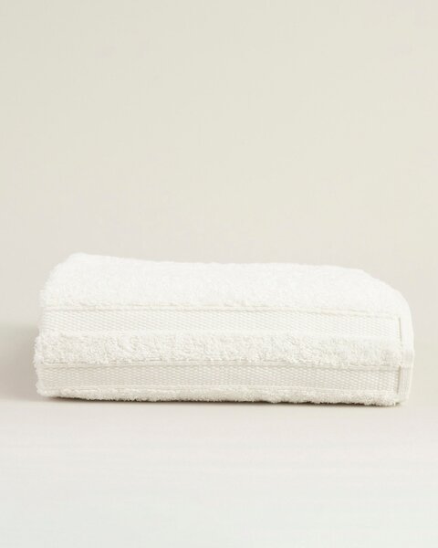 Uterák Essence 70x140 cm pure white