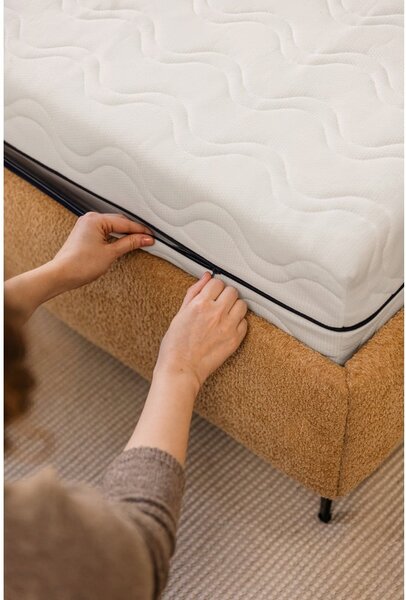 Stredne tvrdý pružinový termoregulačný matrac 90x200 cm Dream Essence – Essentials