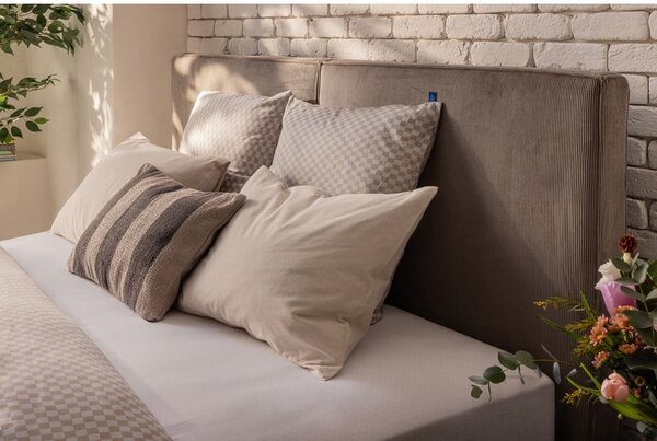 Čalúnená dvojlôžková posteľ taupe s úložným priestorom s roštom 160x200 cm Thessa Bold – Selection