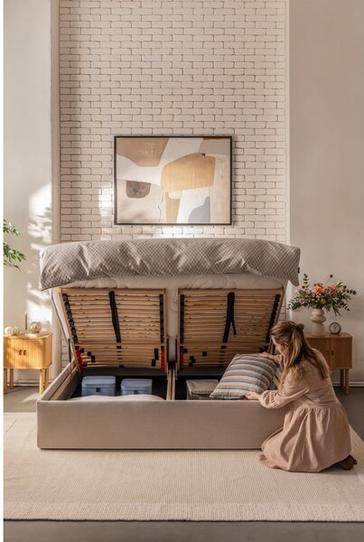 Čalúnená dvojlôžková posteľ taupe s úložným priestorom s roštom 160x200 cm Thessa Bold – Selection