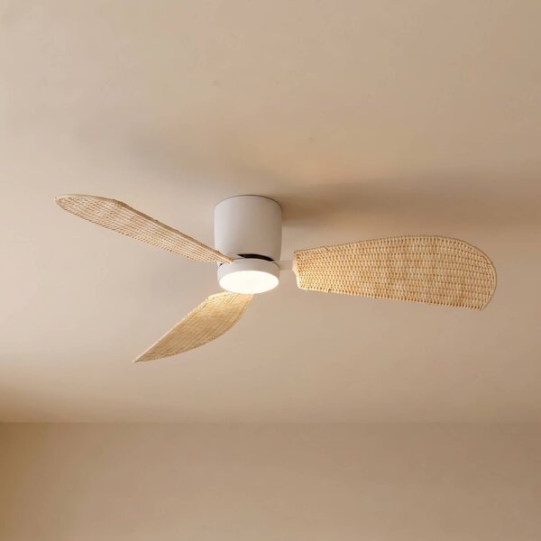 Lucande Stropný ventilátor LED Faipari, biely/ratan, DC, 132 cm, Biela / opálová, Obývacia izba / jedáleň, Drevo, Moderný