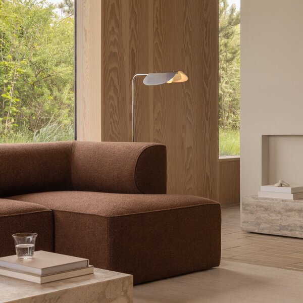 Stojanová lampa Wing, Bronzed Aluminium – Audo Copenhagen