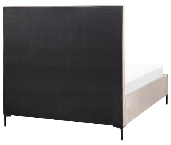 Sada nábytku do spálne sivobéžová čalúnená zamatová posteľ s úložným priestorom 140 x 200 cm 2 nočné stolíky