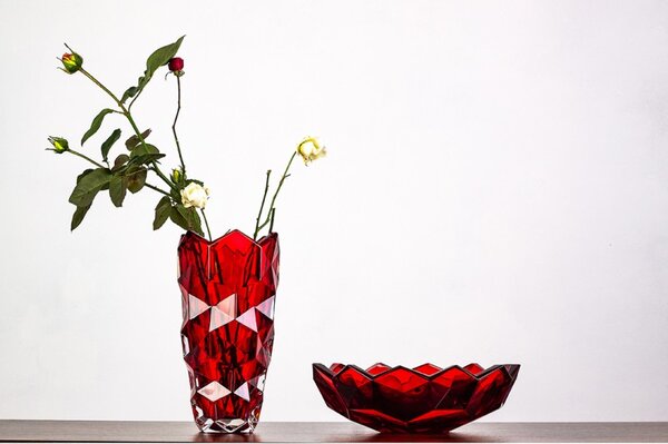 KRIŠTÁĽOVÁ VÁZA BOHEMIA LUNAR RED 280MM