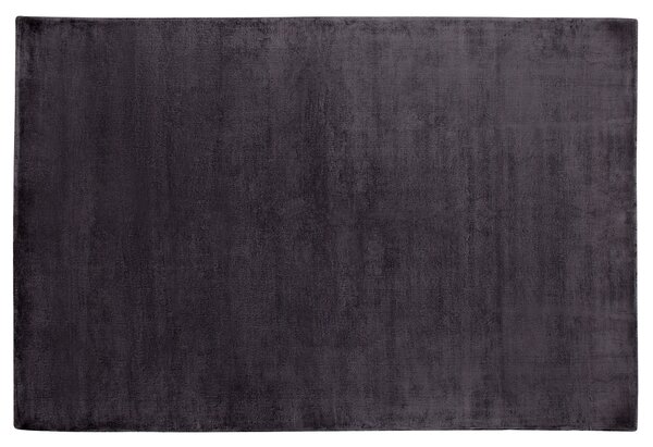 Koberec tmavosivý z viskózy 140 x 200 cm všívaný s krátkym vlasom moderný dizajn