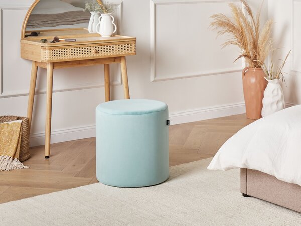 Taburet mätovo zelený zamatové čalúnenie okrúhla podnožka puf moderný elegantný dizajn