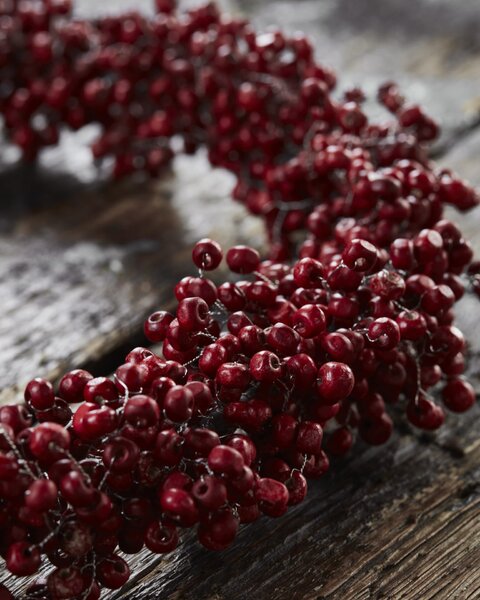 Dekoratívny veniec z korálikov Winter Red Ø 33 cm