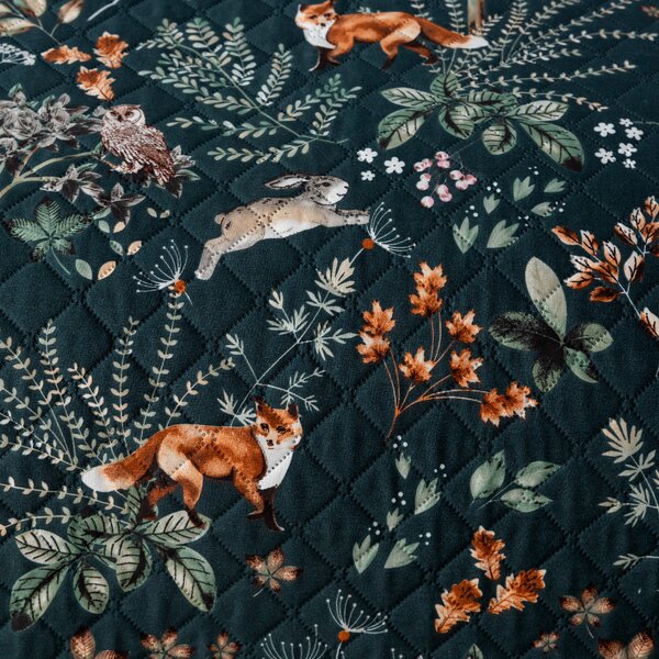 Prehoz na posteľ THE FOX AND THE HARE tmavozelený Rozmer: 170 x 210 cm
