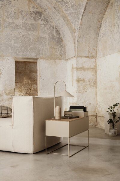 Ferm Living Stolová lampa Arum – kašmírová