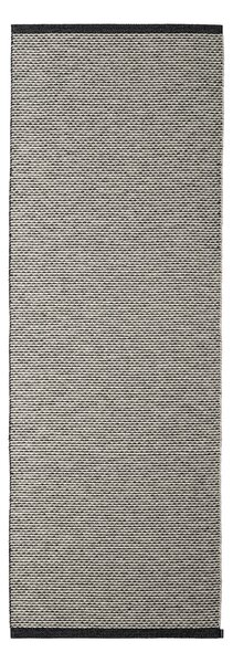 Pappelina Koberec EFFI Black/Warm Grey/Vanilla – čierny, veľkosť koberca 230 x 320 cm